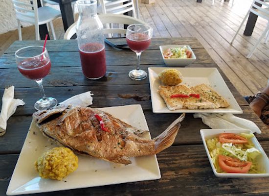 puerto-rico/arecibo-region/restaurant/salpicon-restaurant