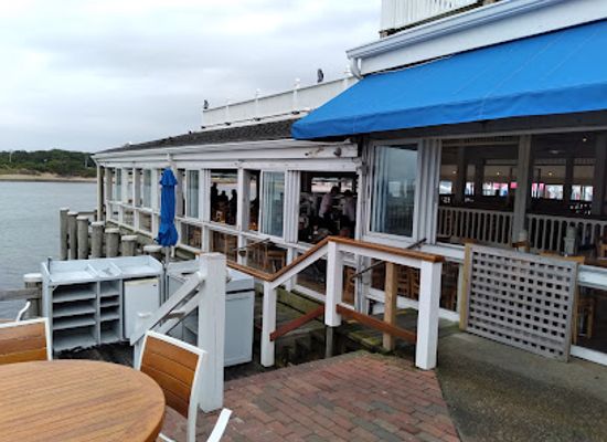 new-york/montauk/restaurant/gosman-s-restaurant