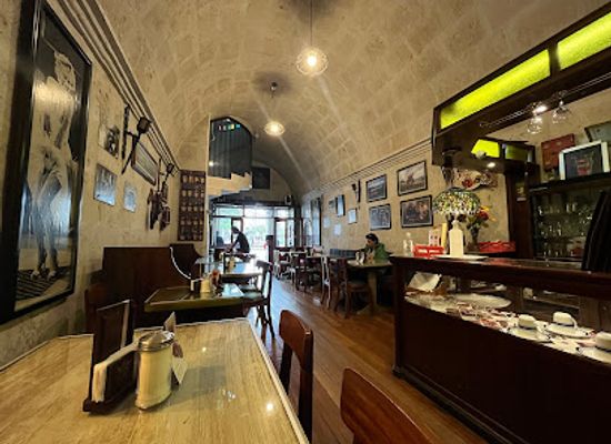 peru/arequipa/historic-centre-of-arequipa/restaurant/la-boveda