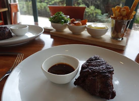 new-zealand/queenstown/restaurant/the-observatory-restaurant