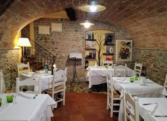 italy/romagna/restaurant/ristorante-lazaroun