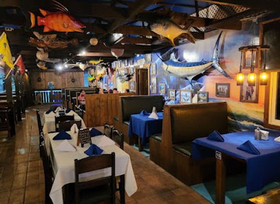belize/ambergris-caye/restaurant/anglers-seafood-house