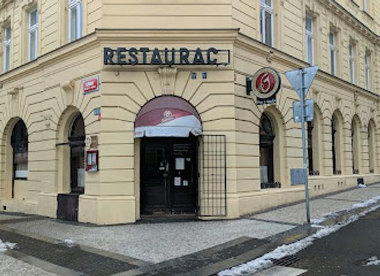 czechia/prague/restaurant/restaurant-na-krizovatce