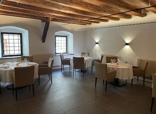 austria/tyrol/restaurant/schwarzer-adler-restaurant