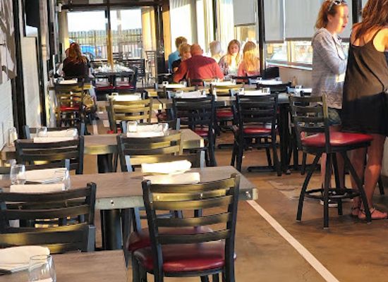texas/brazos-valley/restaurant/gate-12-bar-grill