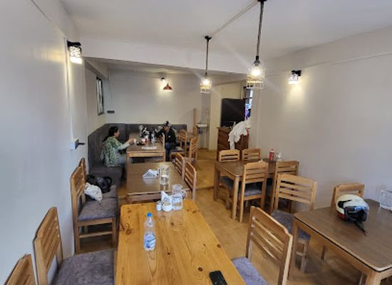 india/leh-ladakh/restaurant/ladakh-himalayan-kitchen