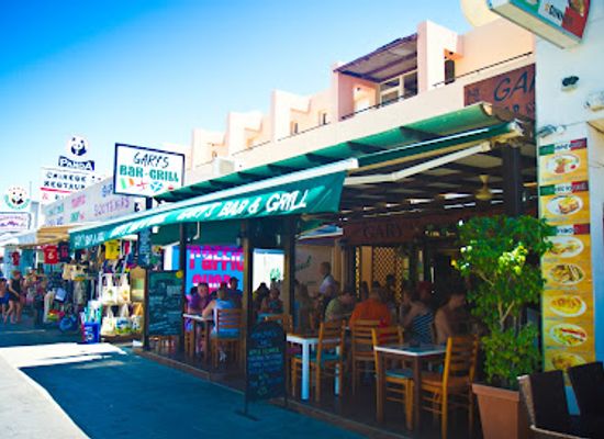 cyprus/nissi-beach/restaurant/gary-s-bar-and-grill