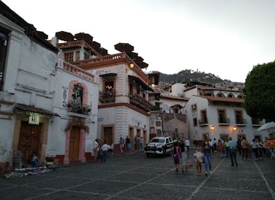 mexico/taxco/restaurant/tia-calla