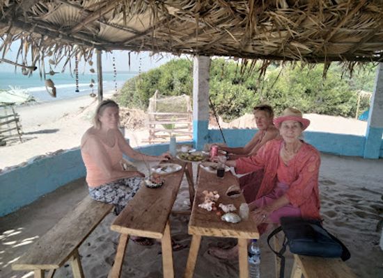 the-gambia/lamin/restaurant/crab-hole