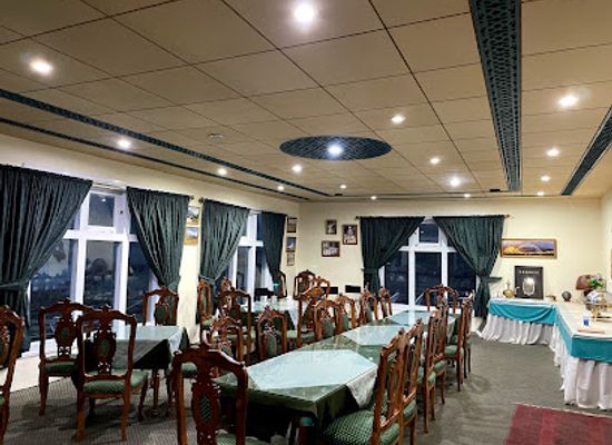 pakistan/gilgit/restaurant/glacier-breeze