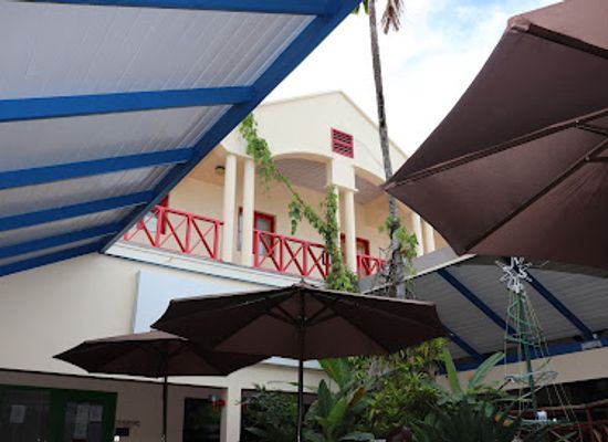 grenada/saint-george/restaurant/rick-s-cafe