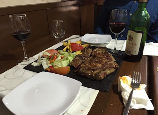spain/avila/restaurant/el-convento