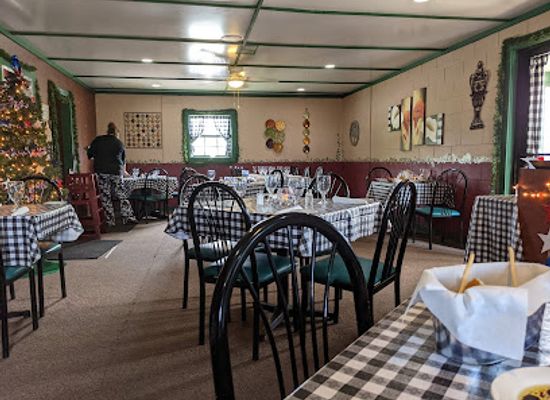 tennessee/west-tennessee/restaurant/the-family-table