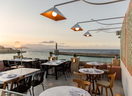greece/chania/old-town/restaurant/pallas
