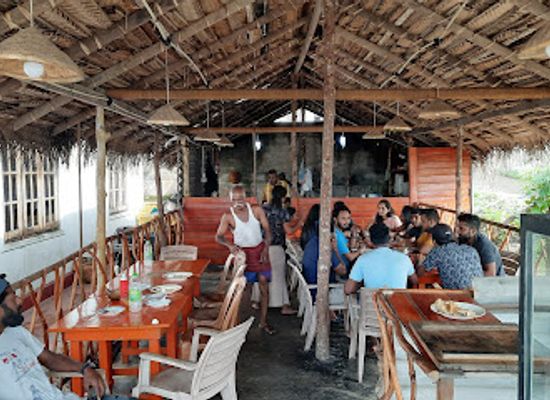 sri-lanka/mirissa/restaurant/maggie-s-roti-shop