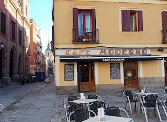 spain/madrid/restaurant/cafe-moderno