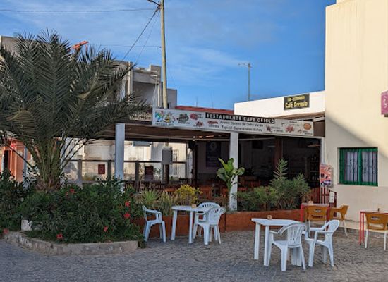 cabo-verde/praia-de-carlota/restaurant/cafe-criolo