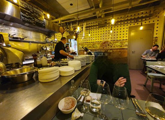 belgium/antwerp/restaurant/bart-a-vin