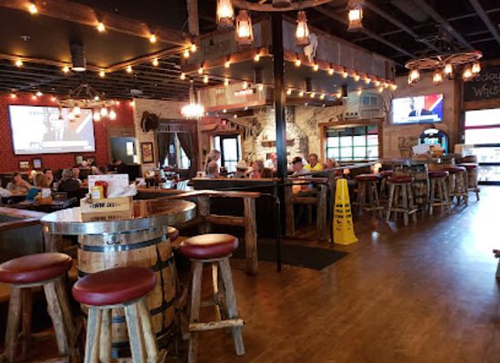 wisconsin/eau-claire/restaurant/cowboy-jack-s-saloon