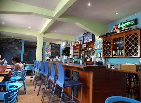 puerto-rico/culebra-island/restaurant/heather-s-pizza