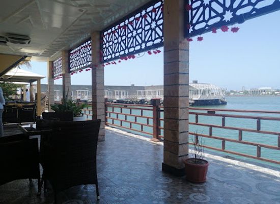 djibouti/godoria-mangrove/restaurant/moonlight-restaurant