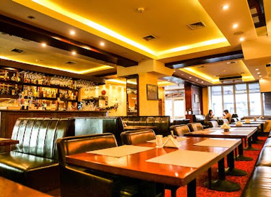 mongolia/zuunmod/restaurant/la-viva-restaurant