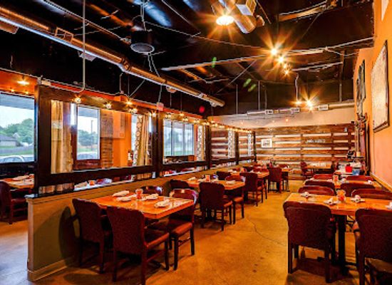 nebraska/pine-ridge/restaurant/railcar-modern-american-kitchen
