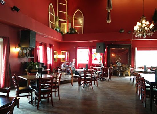 canada/interlake-region/restaurant/lady-of-the-lake