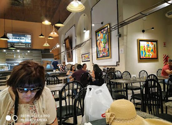 paraguay/capital-district/restaurant/na-eustaquia
