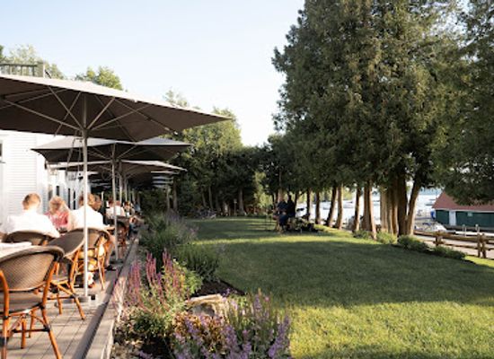 canada/eastern-townships/restaurant/auberge-et-restaurant-mcgowan