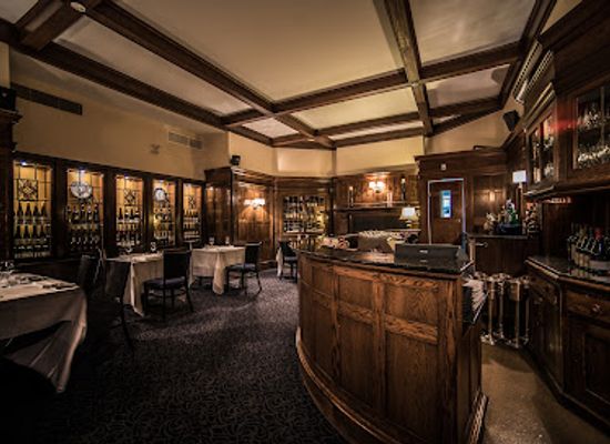 canada/ottawa-valley/restaurant/signatures-restaurant