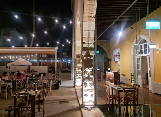cyprus/larnaca-district/restaurant/to-aithrion