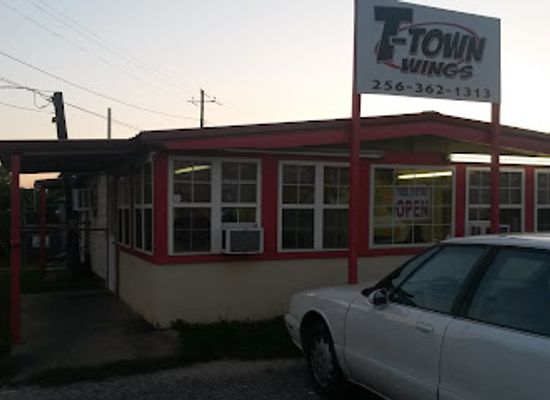 alabama/talladega-national-forest/restaurant/t-town-wings