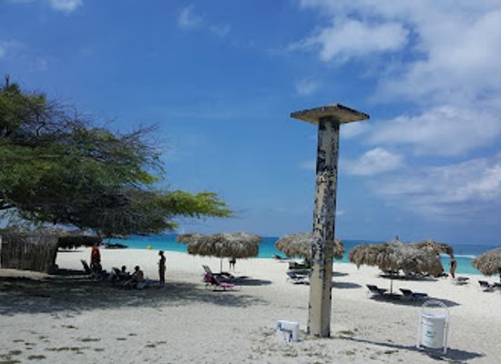aruba/eagle-beach/restaurant/chalet-suisse