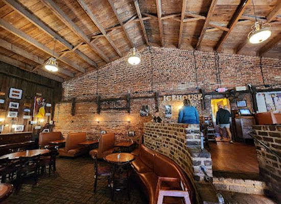 south-carolina/summerville/restaurant/the-icehouse-restaurant