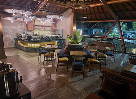 indonesia/labuan-bajo/restaurant/nakka-bar-and-resto