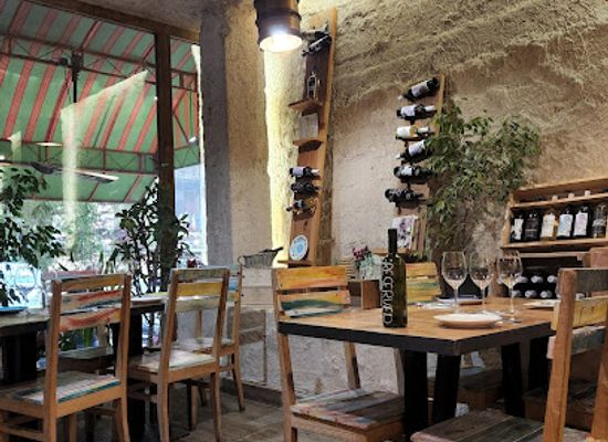 armenia/yerevan/restaurant/tapastan