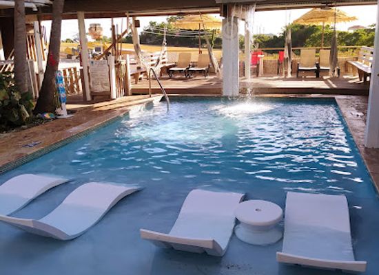 puerto-rico/la-parguera/restaurant/el-patio-de-la-jamaca