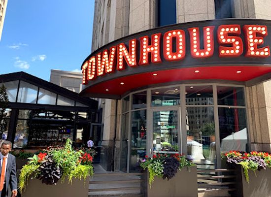 michigan/detroit/downtown-detroit/restaurant/townhouse