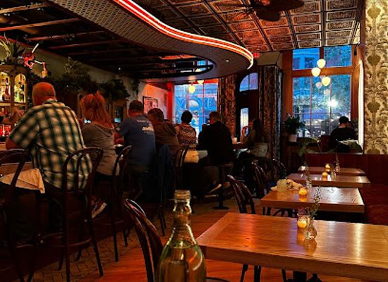 maine/portland/restaurant/papi-portland