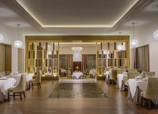 mexico/cancun/restaurant/the-club-grill
