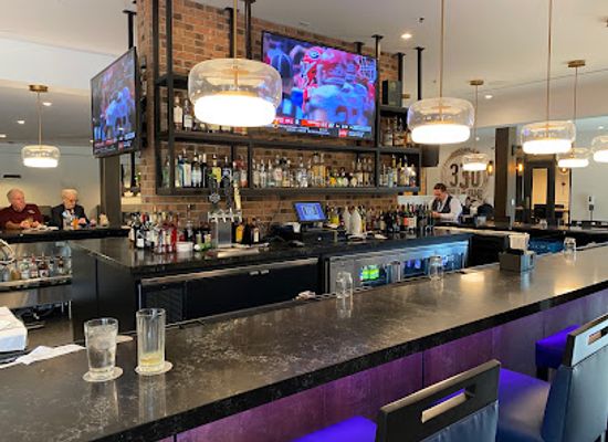 ohio/canton/restaurant/330-bar-grill
