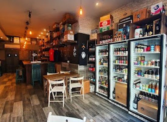 spain/madrid/chueca/restaurant/bee-beer-chueca-craft-beer-bar-y-catas