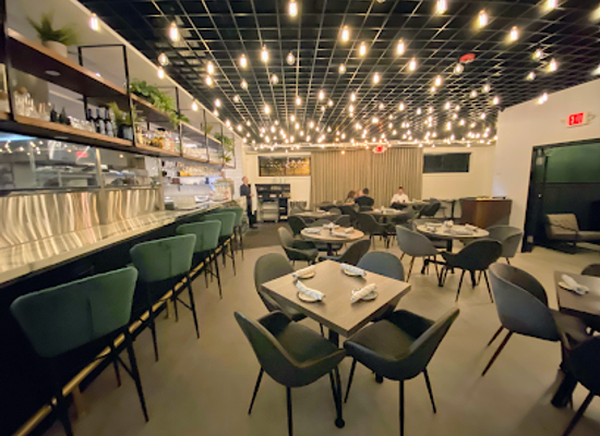 illinois/northeastern-illinois/restaurant/nuovo-chicago