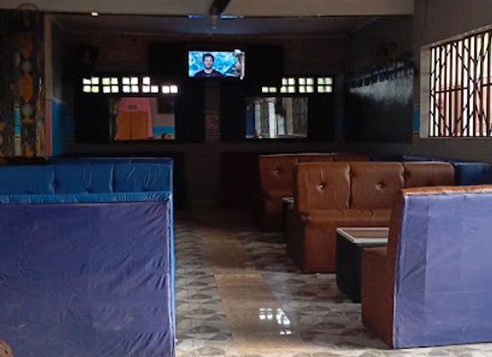 cameroon/garoua/restaurant/royal-bar