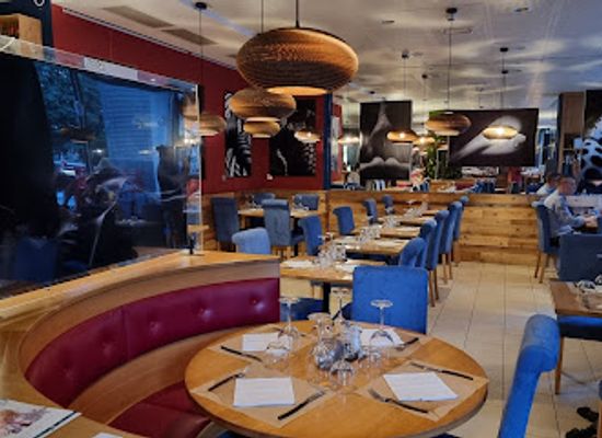 switzerland/montreux/restaurant/bis