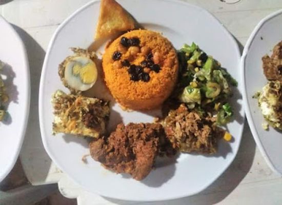 mauritania/nouakchott/ksar/restaurant/cafe-restaurant-la-cantaine-d-or