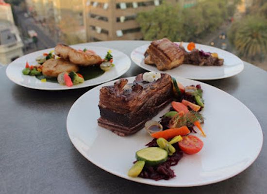 chile/metropolitan-region-of-santiago/restaurant/sky-sommelier-restaurante