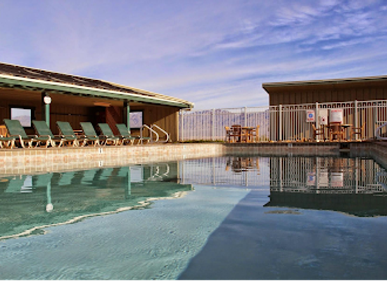 nevada/death-valley/restaurant/stovepipe-wells-village-hotel