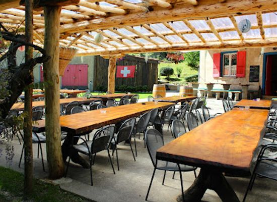 switzerland/ticino/restaurant/grotto-castagneto